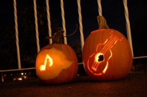 Bonnie and Clyde Halloween pumkin